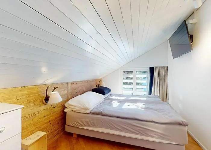 4,5-zimmer-dachgeschosswohnung Mit Ausrichtung Zur Sonne!!! Apartamento Lenzerheide