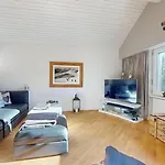 4,5-zimmer-dachgeschosswohnung Mit Ausrichtung Zur Sonne!!! * Lenzerheide