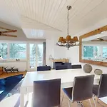 4,5-zimmer-dachgeschosswohnung Mit Ausrichtung Zur Sonne!!! * Lenzerheide