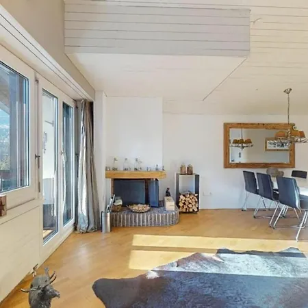 Apartmán 4,5-zimmer-dachgeschosswohnung Mit Ausrichtung Zur Sonne!!!