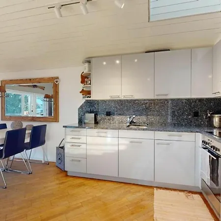 4,5-zimmer-dachgeschosswohnung Mit Ausrichtung Zur Sonne!!! Lenzerheide