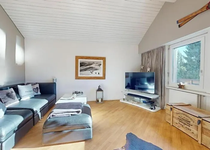 4,5-zimmer-dachgeschosswohnung Mit Ausrichtung Zur Sonne!!! * Lenzerheide